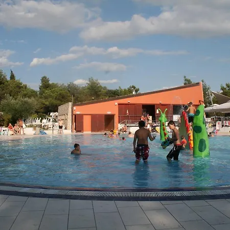 Easyatent Bungalow Tent Polari * Rovinj